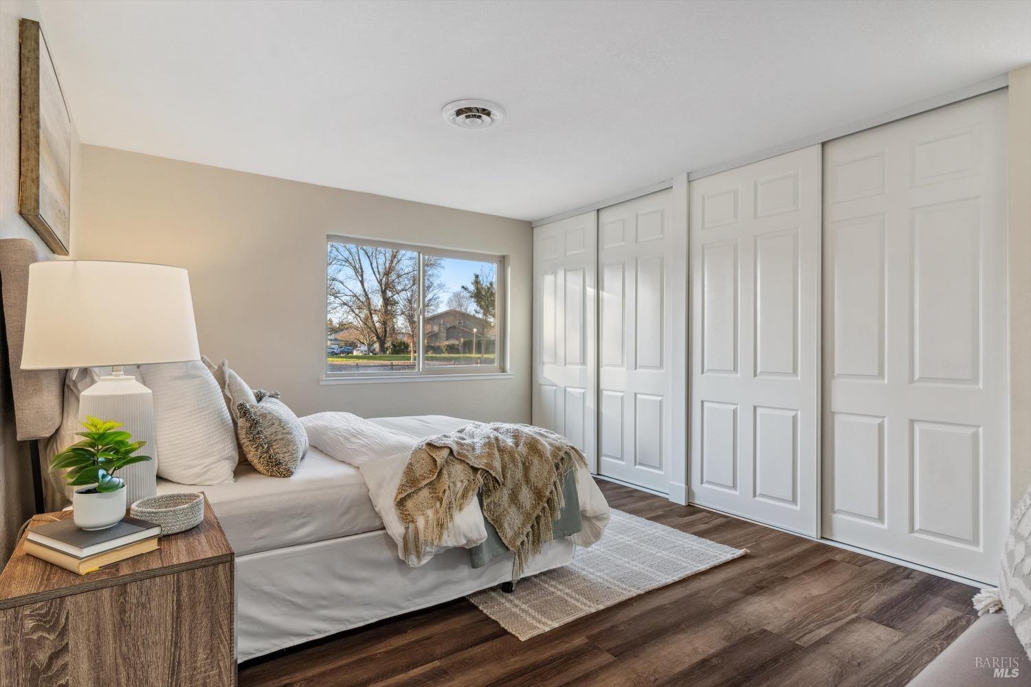 Detail Gallery Image 14 of 28 For 5258 El Mercado Pkwy, Santa Rosa,  CA 95403 - 2 Beds | 2 Baths