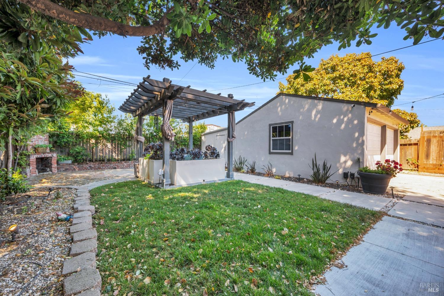 Detail Gallery Image 22 of 29 For 1444 Ohio St, Vallejo,  CA 94590 - 3 Beds | 2 Baths