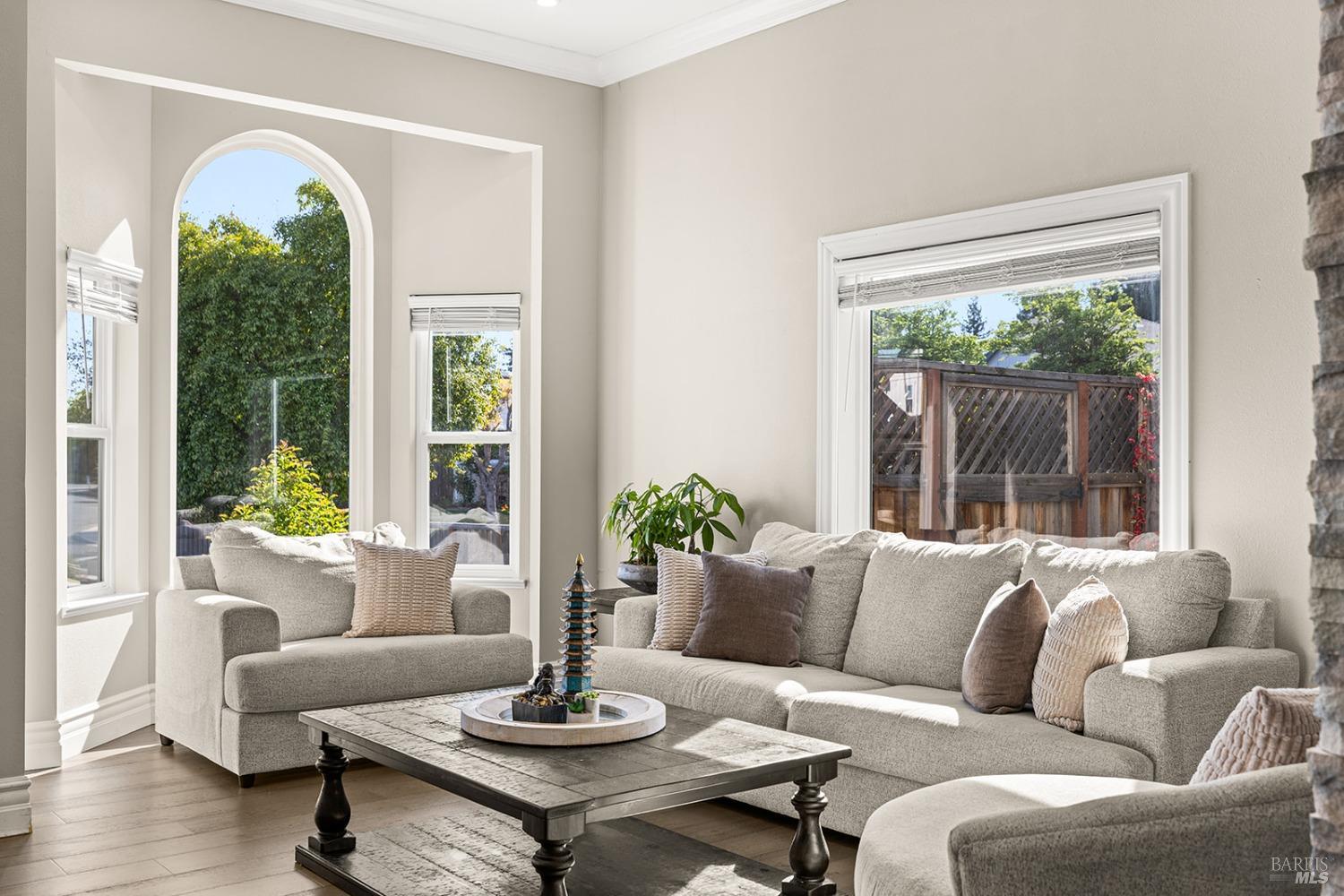 Detail Gallery Image 18 of 85 For 169 Pacific Heights Dr, Santa Rosa,  CA 95403 - 4 Beds | 3/1 Baths
