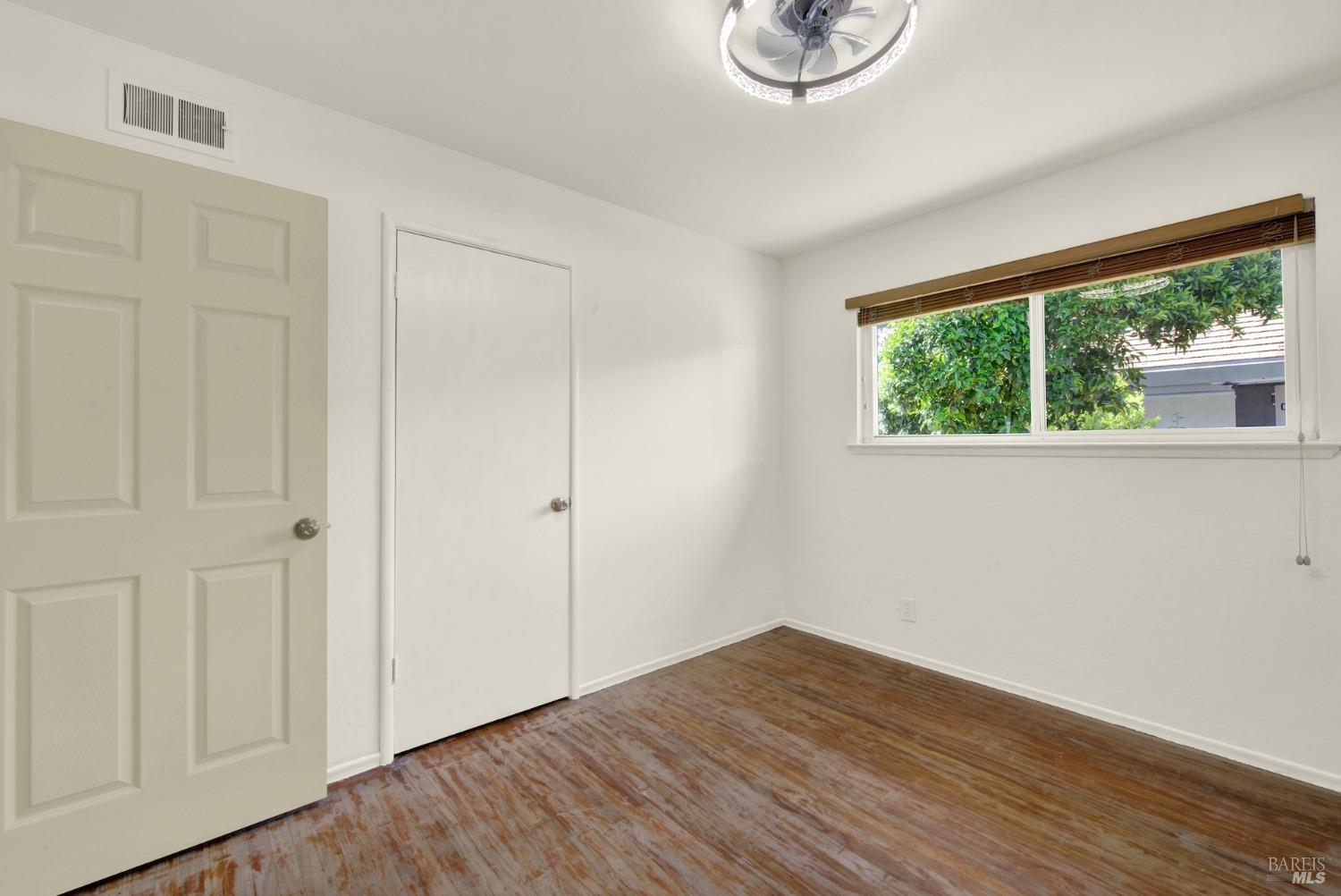 Detail Gallery Image 25 of 37 For 519 Westwood Ct, Vacaville,  CA 95688 - 3 Beds | 2 Baths