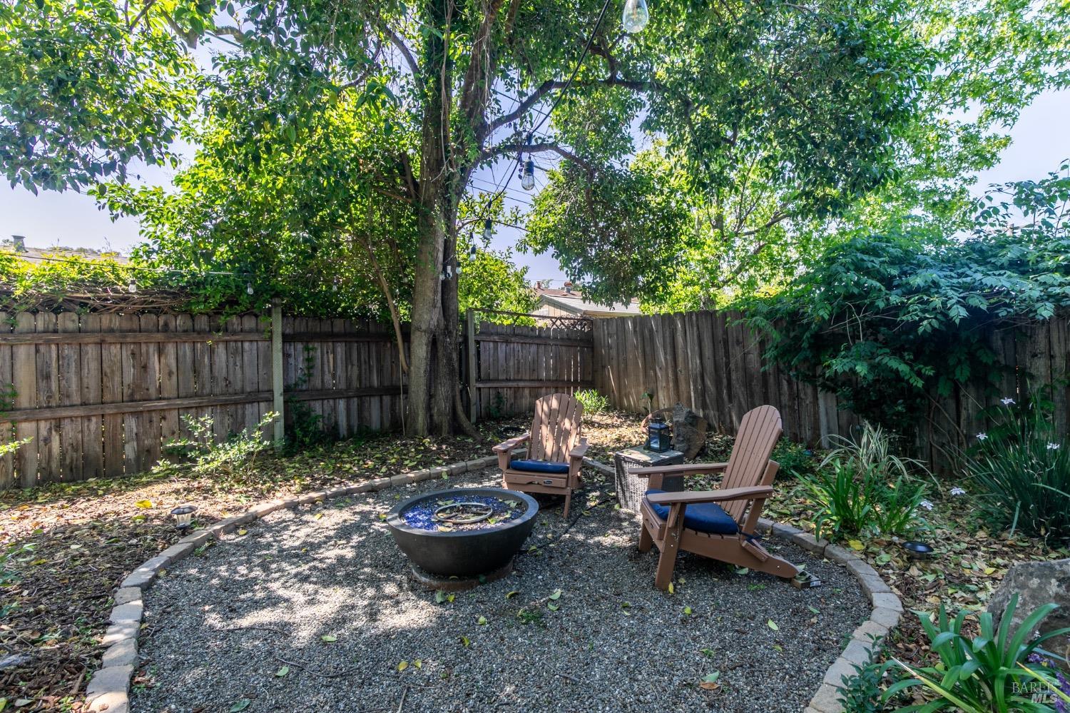 Detail Gallery Image 28 of 38 For 464 Azalea Way, Vacaville,  CA 95688 - 3 Beds | 2 Baths