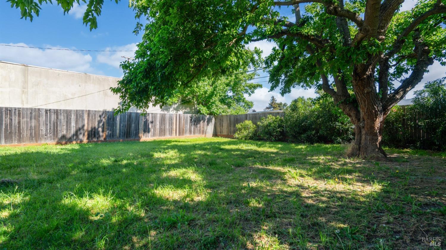 Detail Gallery Image 25 of 27 For 219 Bell Ave, Fairfield,  CA 94533 - 2 Beds | 1 Baths