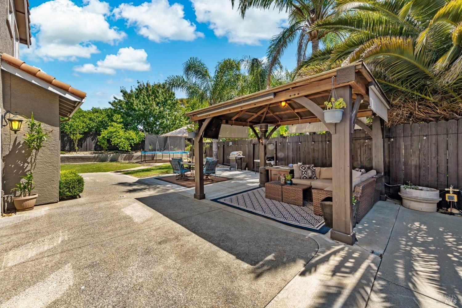 Detail Gallery Image 42 of 55 For 319 Birchwood Ct, Vacaville,  CA 95688 - 4 Beds | 2/1 Baths