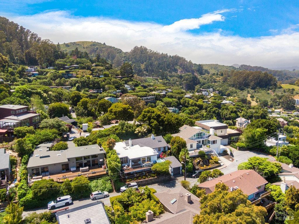 Detail Gallery Image 93 of 98 For 33 Wray Ave, Sausalito,  CA 94965 - 3 Beds | 2 Baths