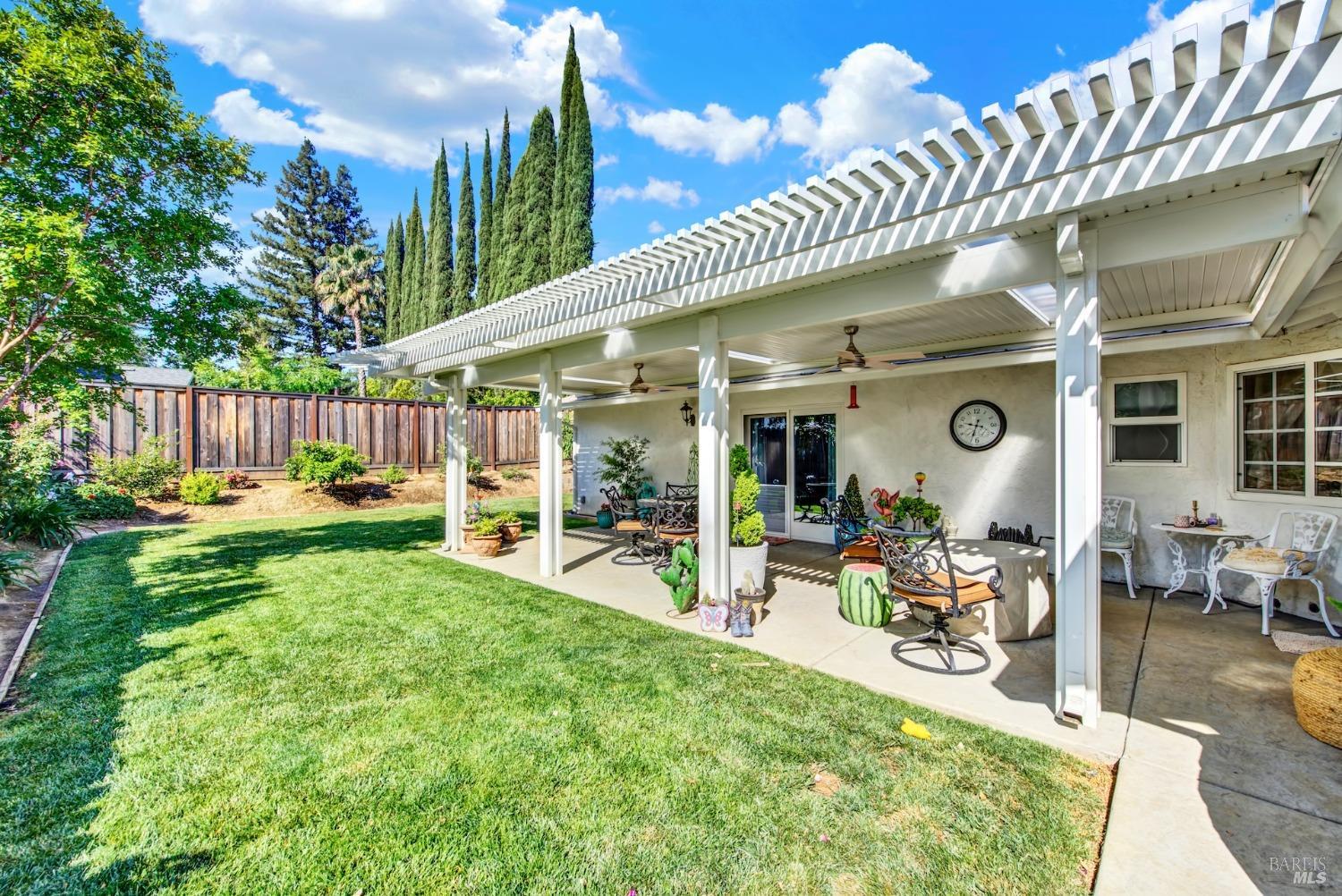 Detail Gallery Image 28 of 30 For 262 N Alamo Dr, Vacaville,  CA 95688 - 4 Beds | 2 Baths
