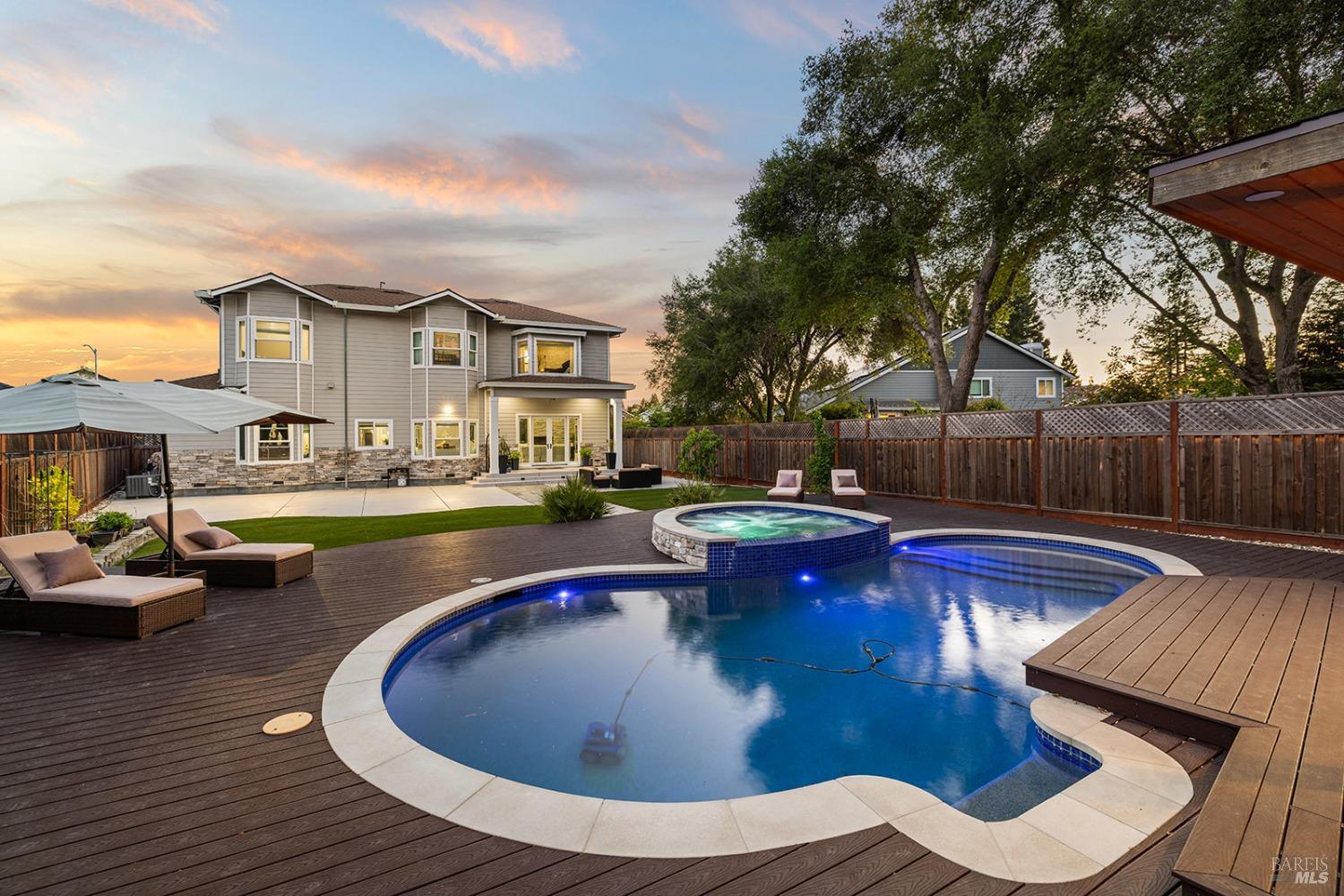 Detail Gallery Image 5 of 85 For 169 Pacific Heights Dr, Santa Rosa,  CA 95403 - 4 Beds | 3/1 Baths