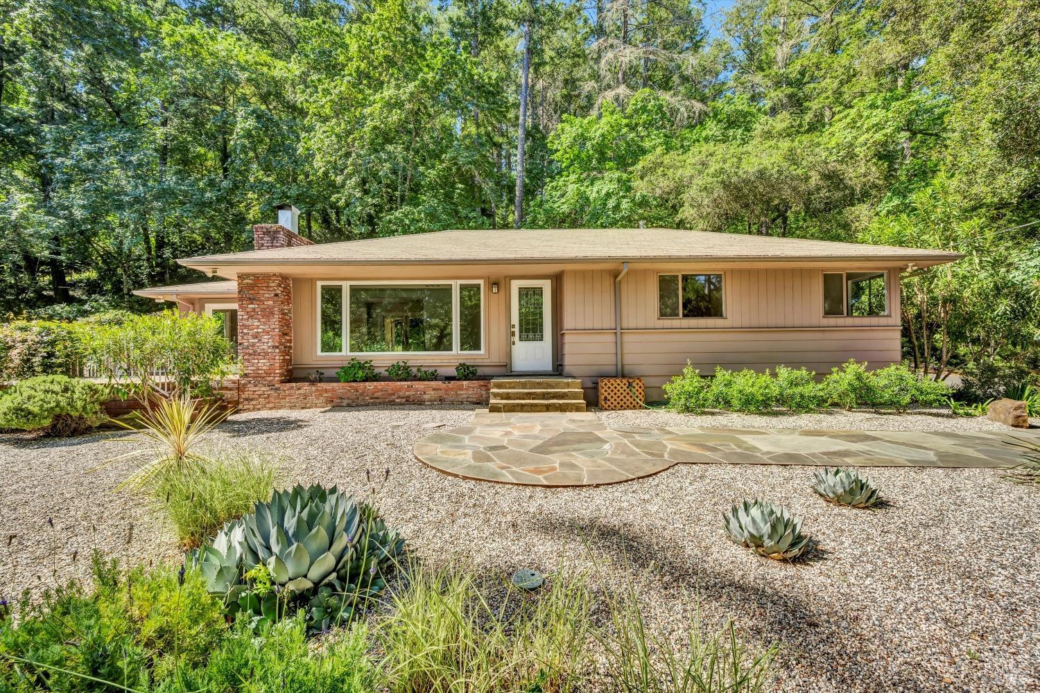 Detail Gallery Image 1 of 31 For 3257 State Highway 128 Unkn, Calistoga,  CA 94515 - 3 Beds | 2 Baths