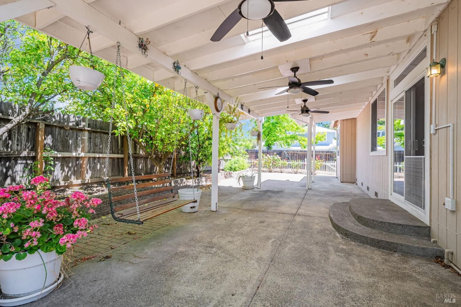 Detail Gallery Image 36 of 55 For 112 Syrah Ct, Cloverdale,  CA 95425 - 3 Beds | 2 Baths