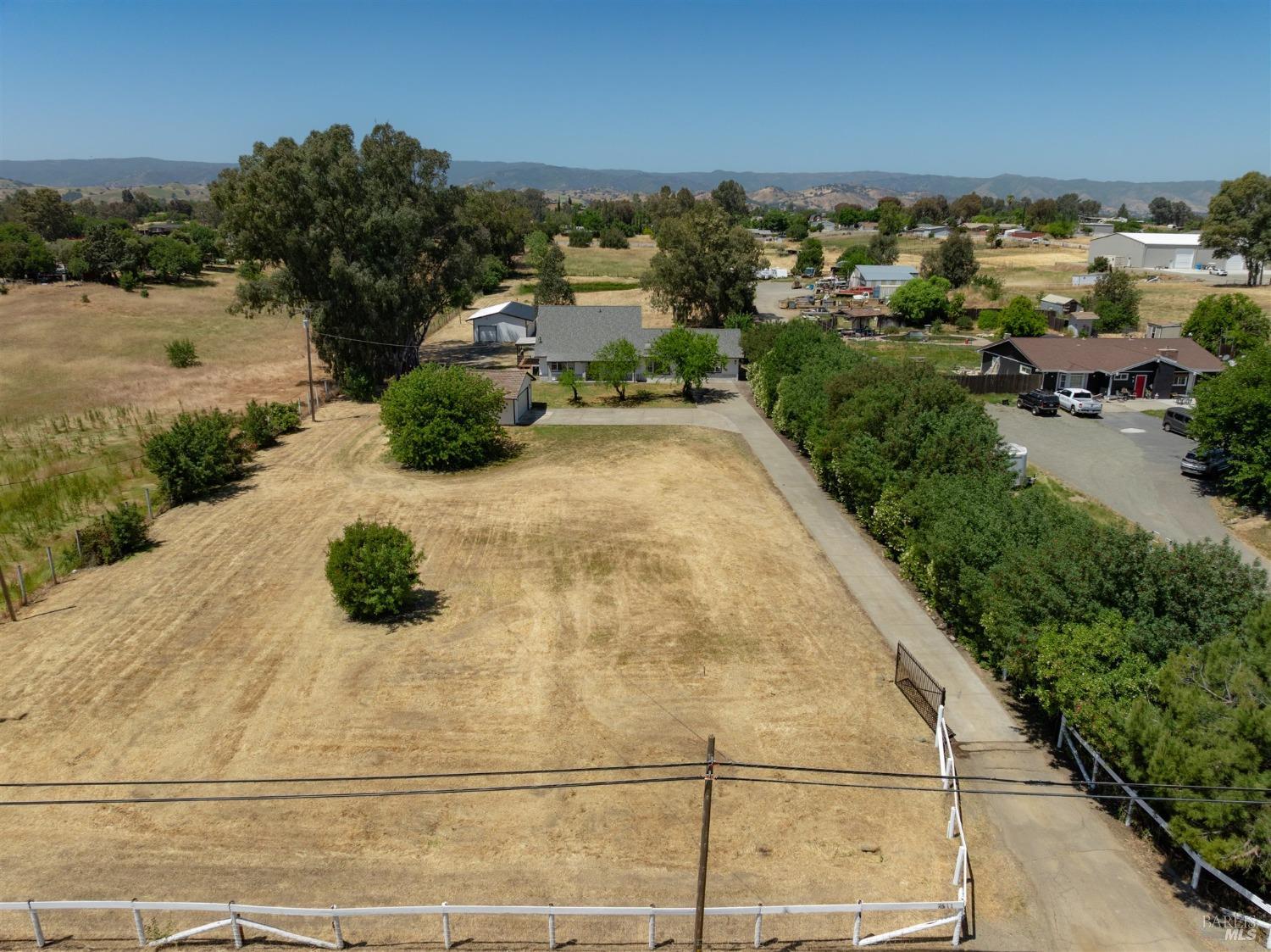 Detail Gallery Image 60 of 71 For 7511 Paddon Rd, Vacaville,  CA 95688 - 4 Beds | 3 Baths