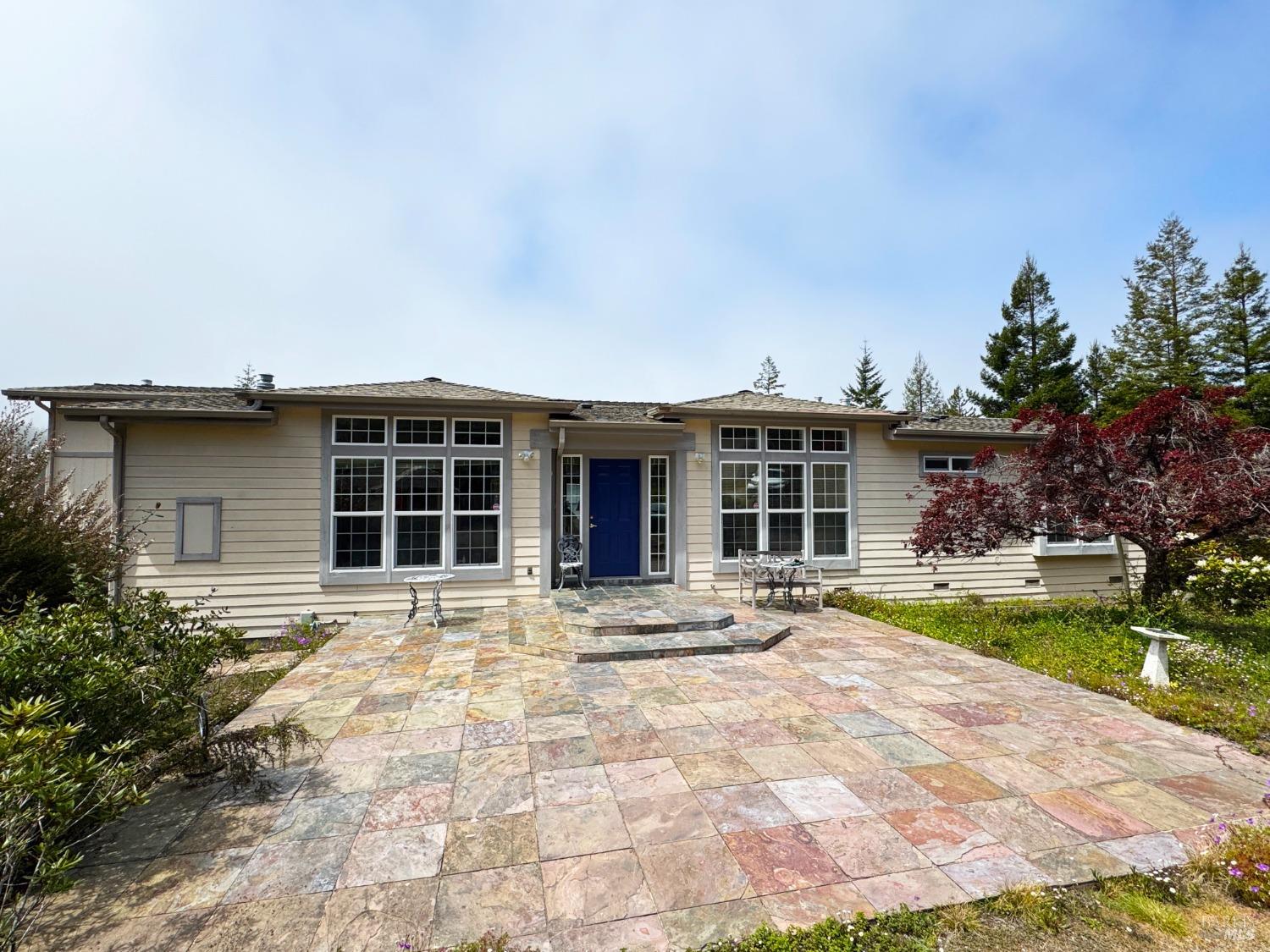 Detail Gallery Image 2 of 28 For 24680 Ten Mile Rd, Point Arena,  CA 95468 - 3 Beds | 2 Baths