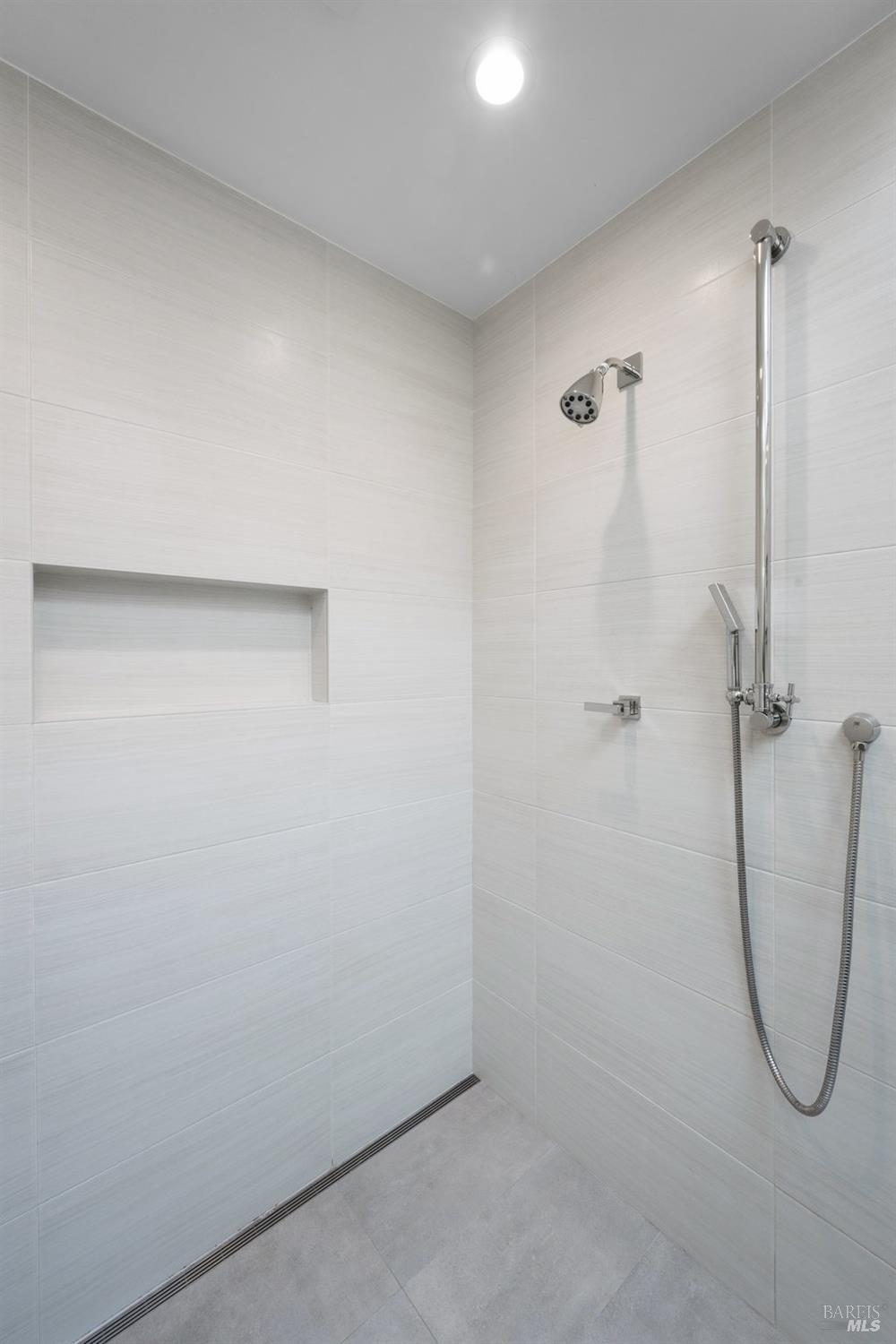 Detail Gallery Image 67 of 98 For 33 Wray Ave, Sausalito,  CA 94965 - 3 Beds | 2 Baths