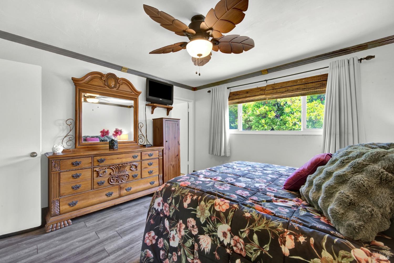 Detail Gallery Image 37 of 60 For 1199 Creekside Dr, Vacaville,  CA 95687 - 4 Beds | 2 Baths