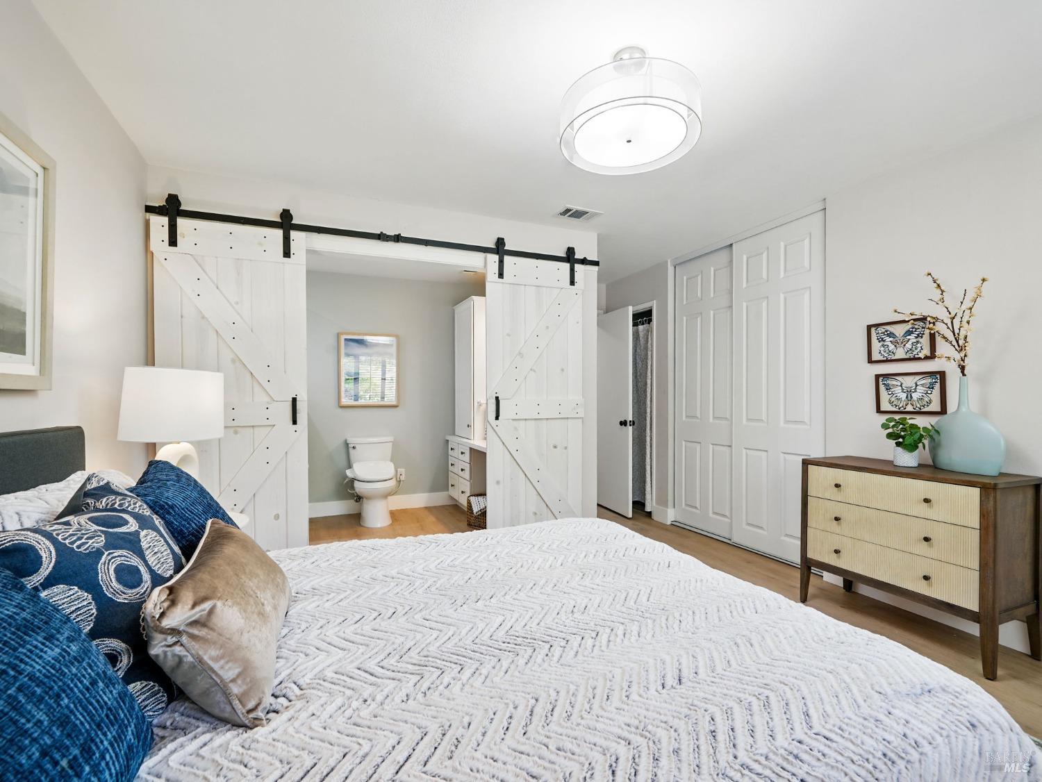 Detail Gallery Image 17 of 30 For 215 Panorama Dr, Benicia,  CA 94510 - 3 Beds | 2 Baths