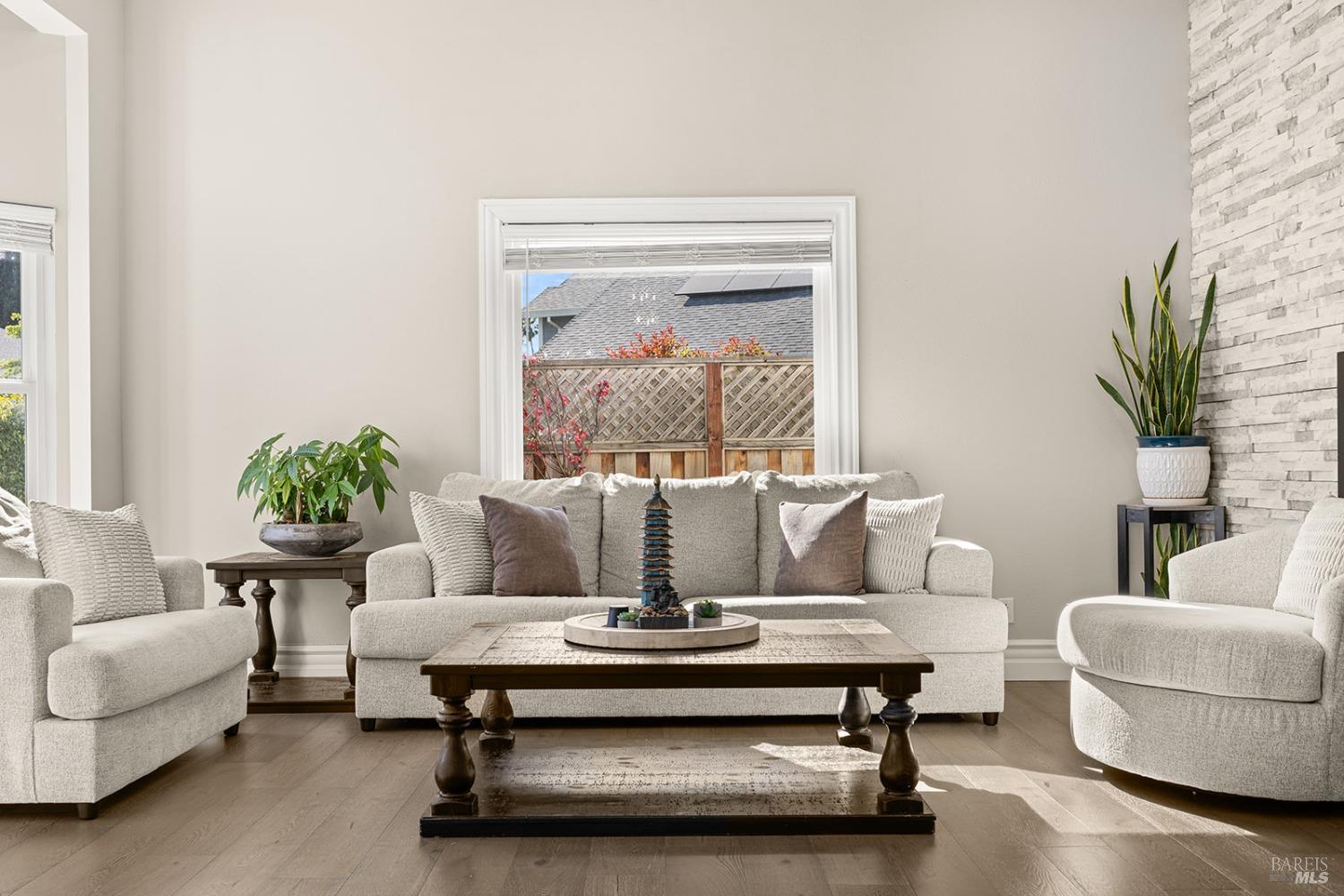 Detail Gallery Image 20 of 85 For 169 Pacific Heights Dr, Santa Rosa,  CA 95403 - 4 Beds | 3/1 Baths