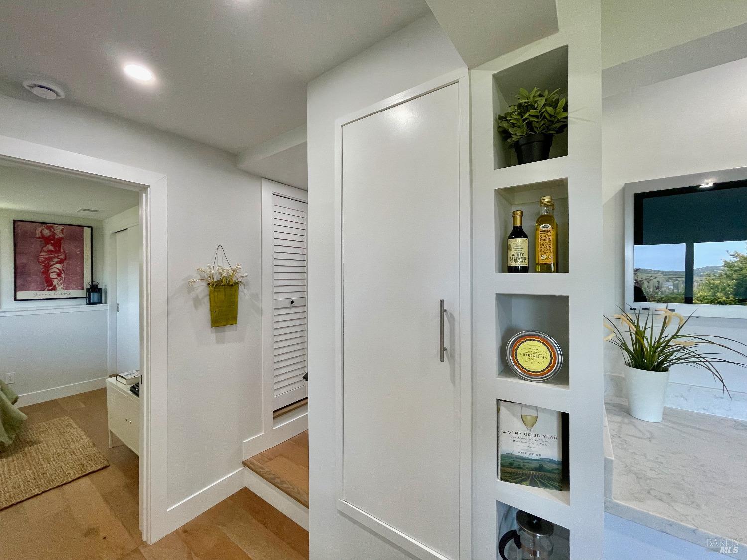 Detail Gallery Image 51 of 66 For 39 Midway Ave, Mill Valley,  CA 94941 - 5 Beds | 3 Baths