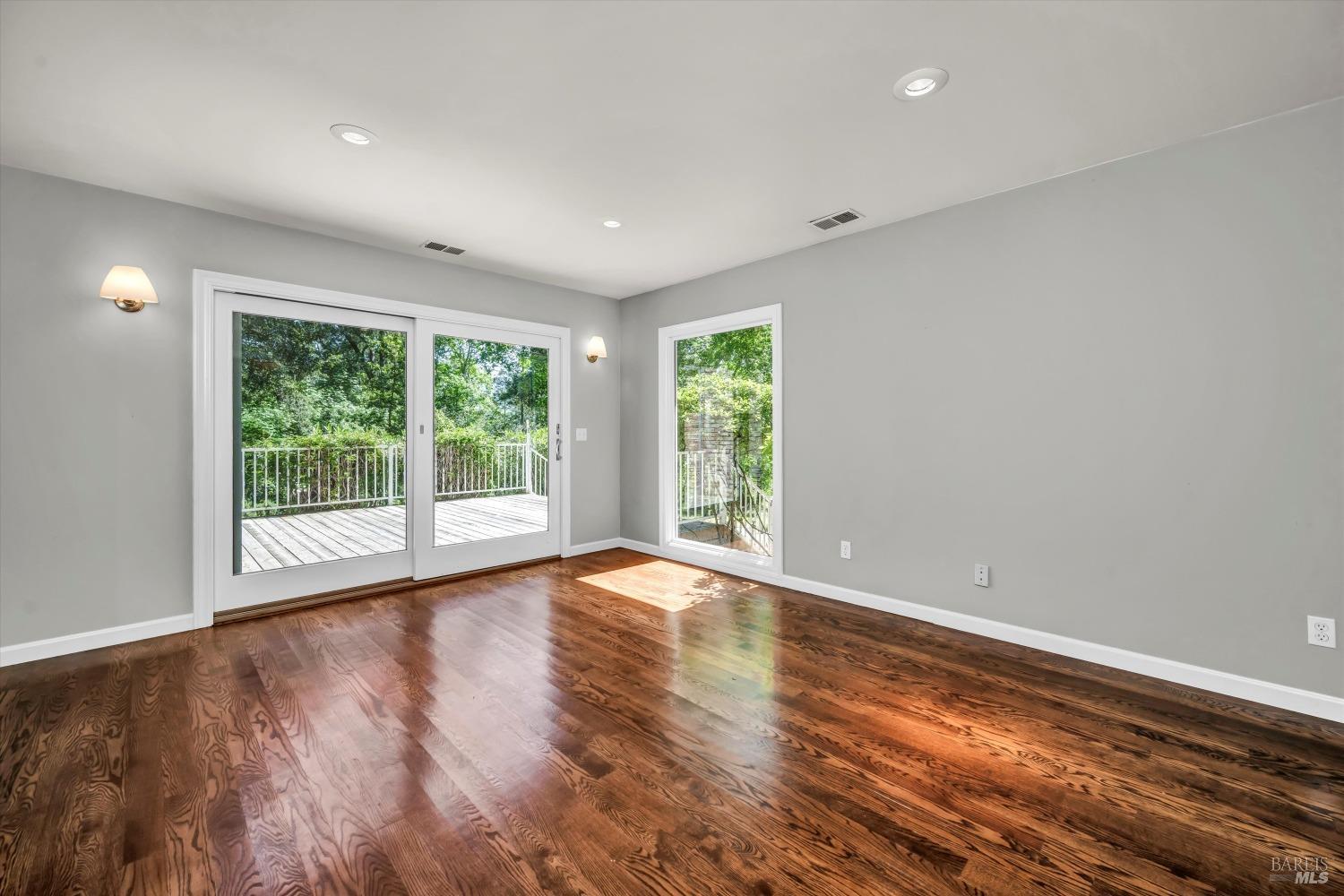 Detail Gallery Image 15 of 31 For 3257 State Highway 128 Unkn, Calistoga,  CA 94515 - 3 Beds | 2 Baths