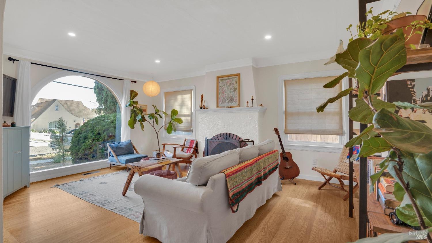 Detail Gallery Image 8 of 26 For 1302 Illinois St, Vallejo,  CA 94590 - 2 Beds | 1 Baths