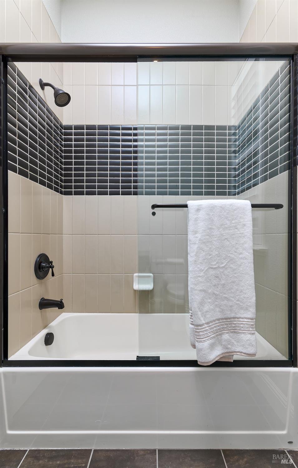Detail Gallery Image 36 of 43 For 339 Desert Forest Ct, Rio Vista,  CA 94571 - 3 Beds | 3 Baths