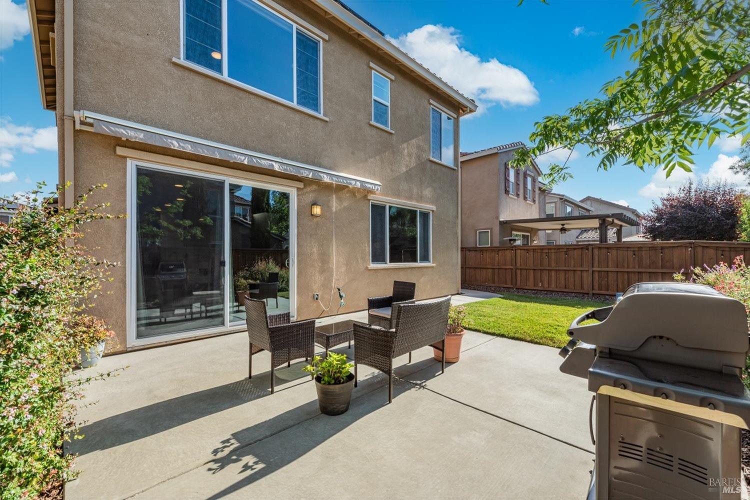 Detail Gallery Image 36 of 44 For 131 Kodiak Dr, Vacaville,  CA 95687 - 4 Beds | 3 Baths