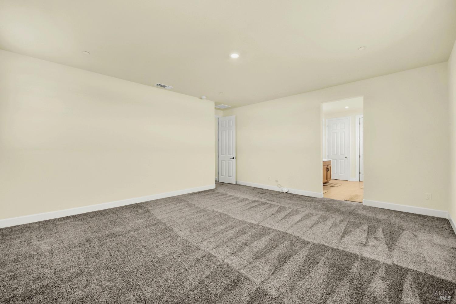 Detail Gallery Image 29 of 47 For 1565 Halsey Ct, Dixon,  CA 95620 - 4 Beds | 3 Baths