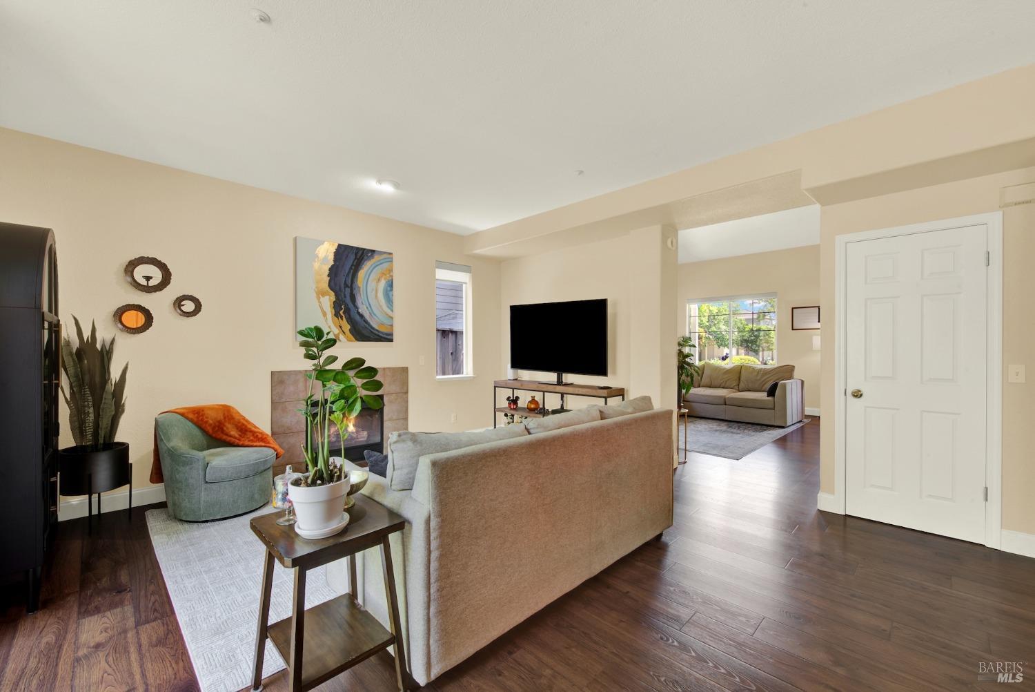 Detail Gallery Image 11 of 66 For 4564 Stillson St, Napa,  CA 94558 - 3 Beds | 2/1 Baths