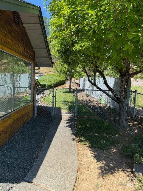 Detail Gallery Image 33 of 33 For 27391 Crow Pl, Willits,  CA 95490 - 3 Beds | 2 Baths