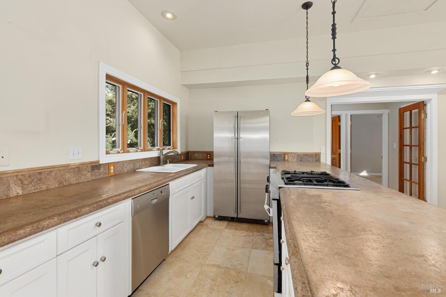 Detail Gallery Image 12 of 38 For 1126 Rimrock Dr, Napa,  CA 94558 - 2 Beds | 1/1 Baths