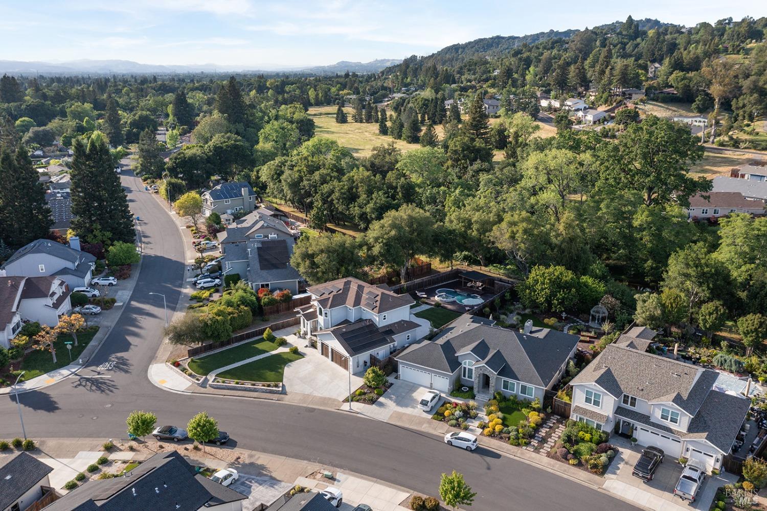 Detail Gallery Image 77 of 85 For 169 Pacific Heights Dr, Santa Rosa,  CA 95403 - 4 Beds | 3/1 Baths