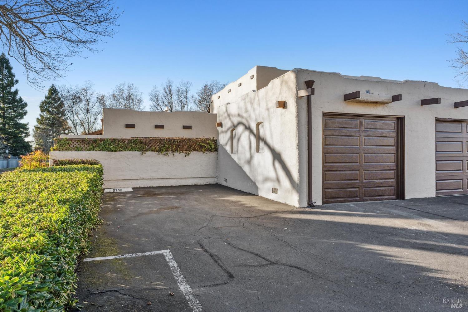 Detail Gallery Image 22 of 28 For 5258 El Mercado Pkwy, Santa Rosa,  CA 95403 - 2 Beds | 2 Baths