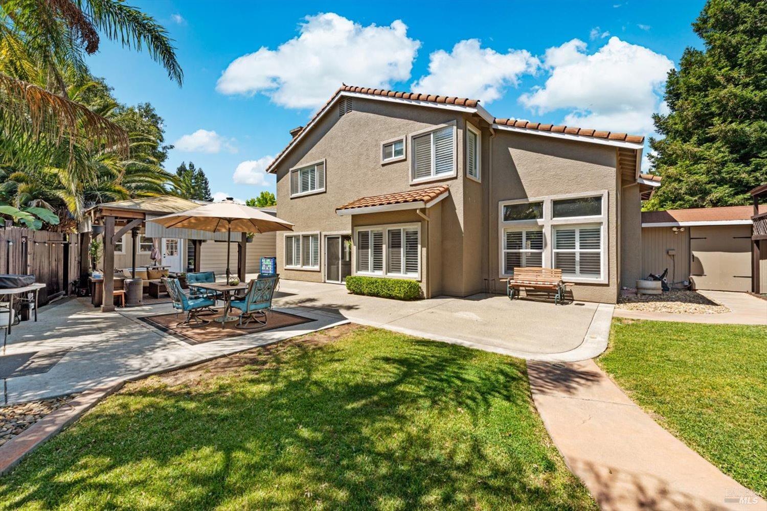 Detail Gallery Image 36 of 55 For 319 Birchwood Ct, Vacaville,  CA 95688 - 4 Beds | 2/1 Baths