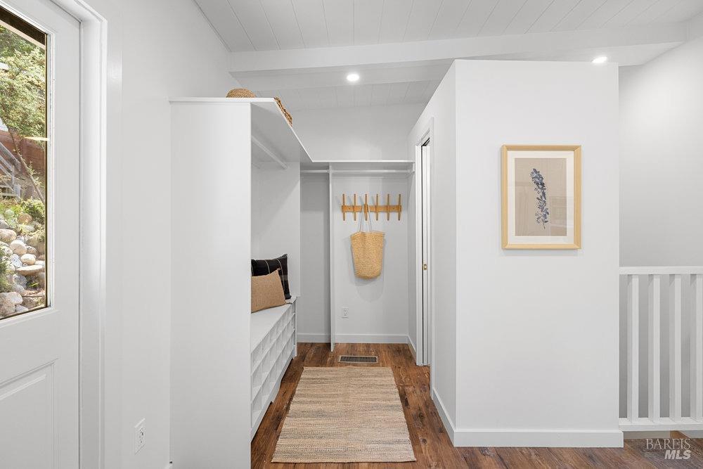 Detail Gallery Image 11 of 54 For 622 Eastwood Way, Mill Valley,  CA 94941 - 2 Beds | 1/1 Baths
