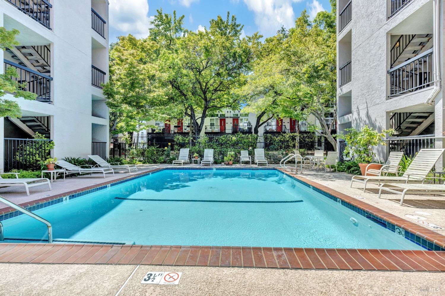 Detail Gallery Image 41 of 51 For 3183 Wayside Plz #319,  Walnut Creek,  CA 94597 - 2 Beds | 2 Baths