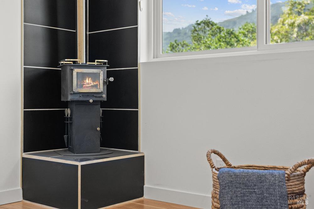 Detail Gallery Image 17 of 54 For 622 Eastwood Way, Mill Valley,  CA 94941 - 2 Beds | 1/1 Baths