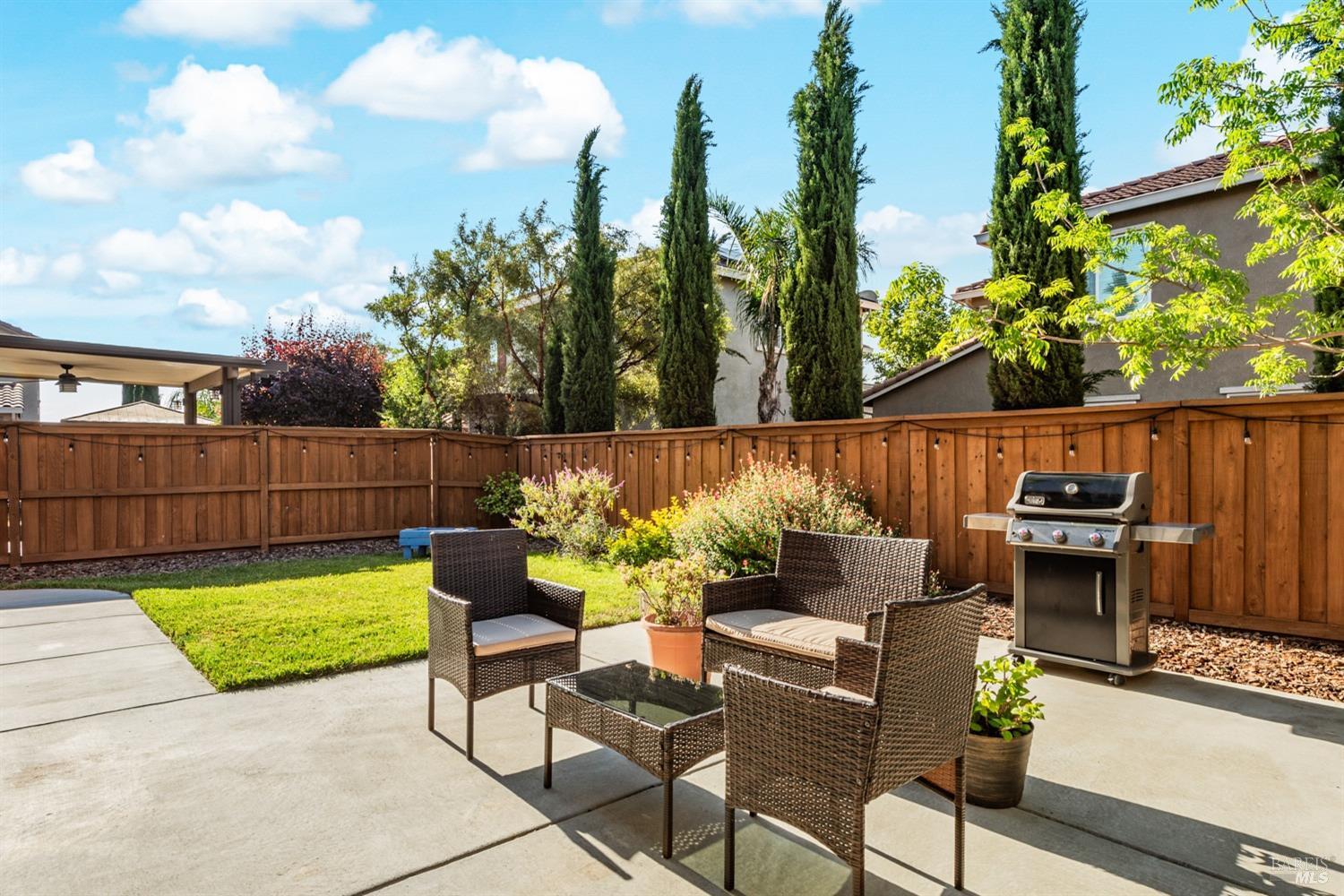 Detail Gallery Image 35 of 44 For 131 Kodiak Dr, Vacaville,  CA 95687 - 4 Beds | 3 Baths
