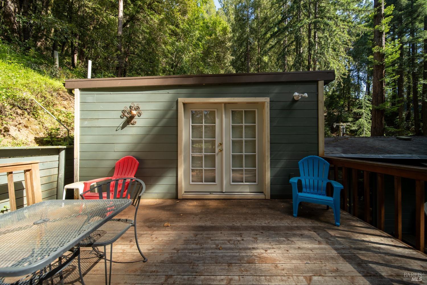 Wee Way, Guerneville, California image 10