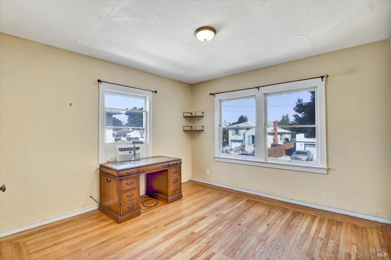 Detail Gallery Image 17 of 46 For 1467 Ohio St, Vallejo,  CA 94590 - 2 Beds | 2 Baths