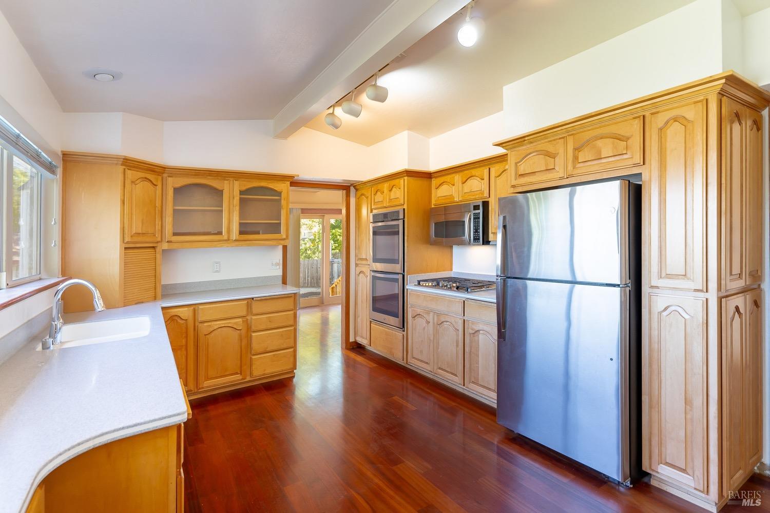 Detail Gallery Image 3 of 36 For 3756 Cano Ct, Napa,  CA 94558 - 4 Beds | 3/1 Baths