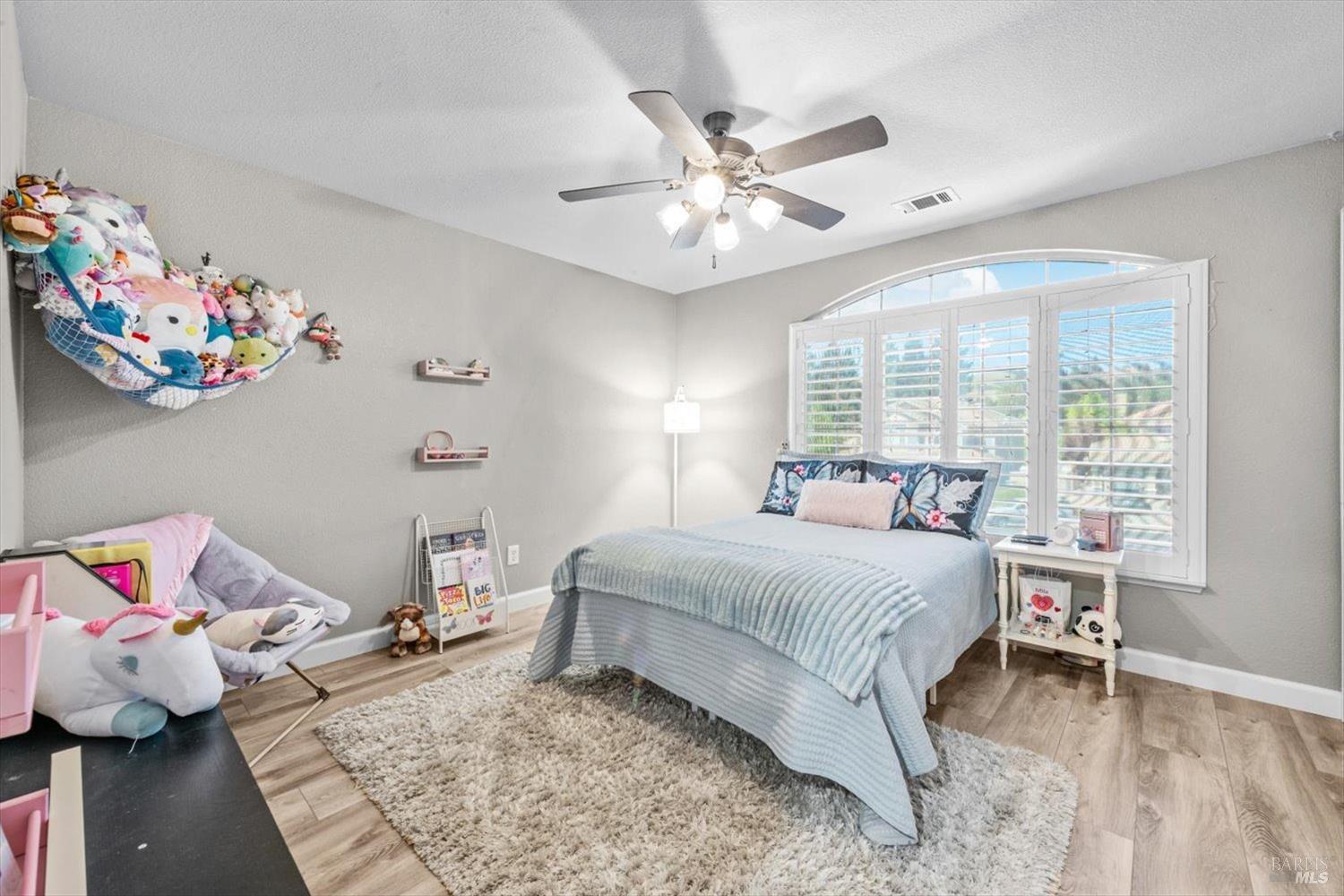 Detail Gallery Image 33 of 55 For 319 Birchwood Ct, Vacaville,  CA 95688 - 4 Beds | 2/1 Baths