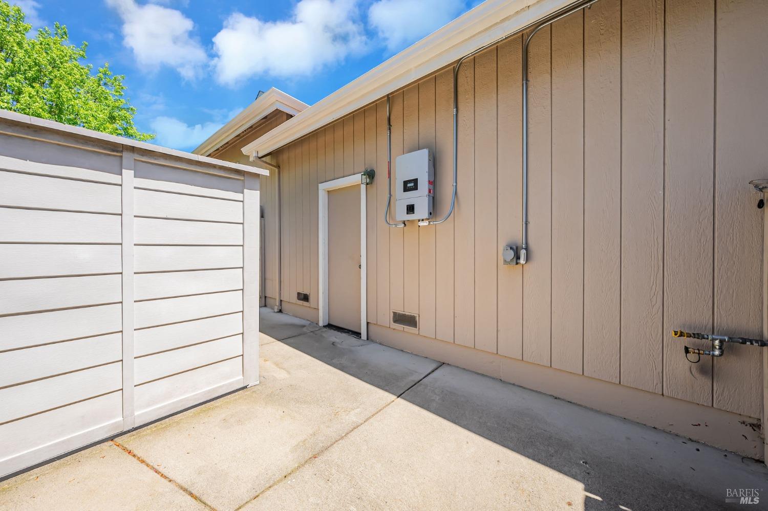 Detail Gallery Image 46 of 55 For 112 Syrah Ct, Cloverdale,  CA 95425 - 3 Beds | 2 Baths