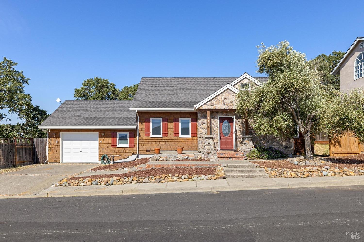 Detail Gallery Image 1 of 38 For 1126 Rimrock Dr, Napa,  CA 94558 - 2 Beds | 1/1 Baths