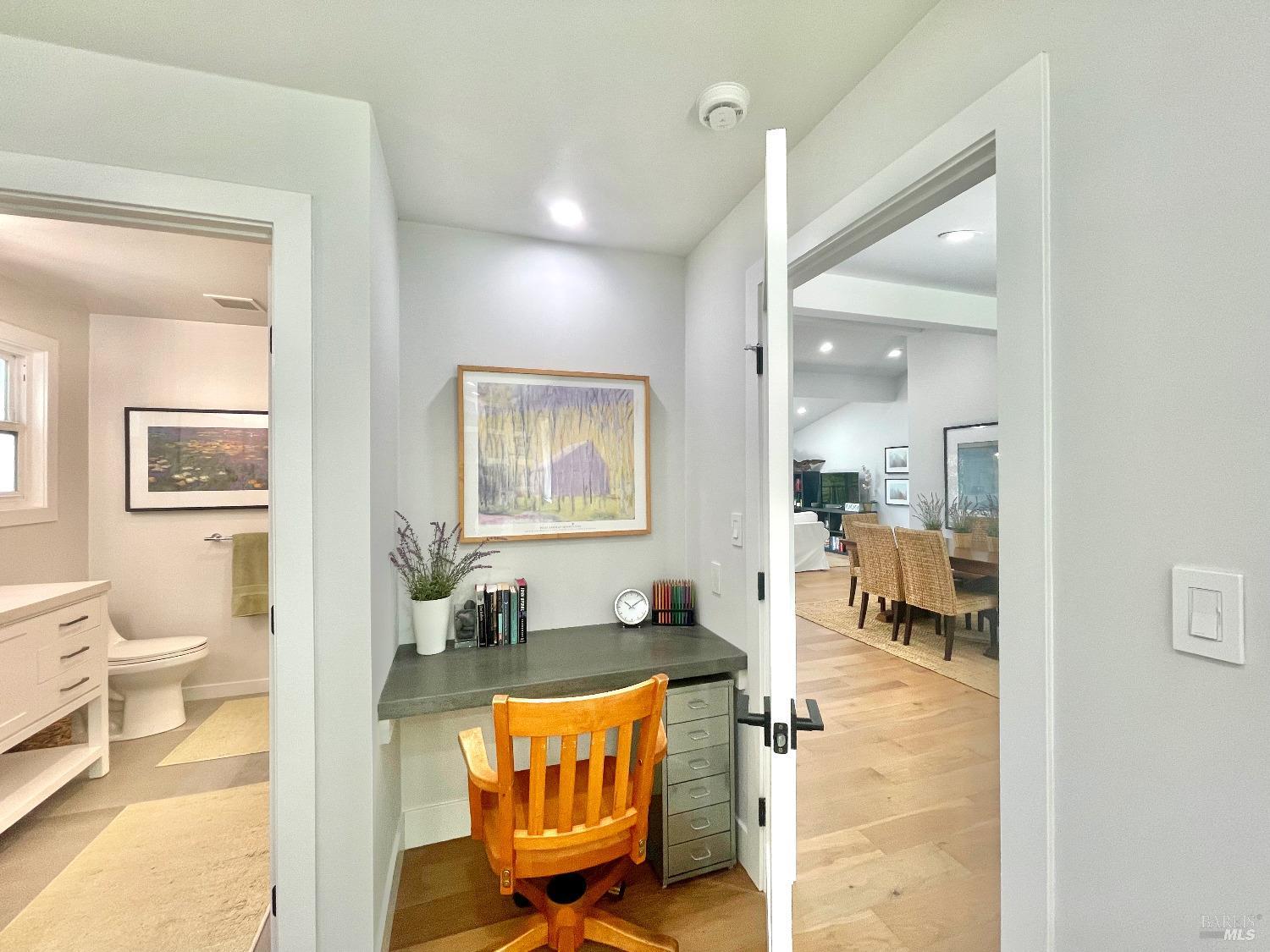 Detail Gallery Image 40 of 66 For 39 Midway Ave, Mill Valley,  CA 94941 - 5 Beds | 3 Baths