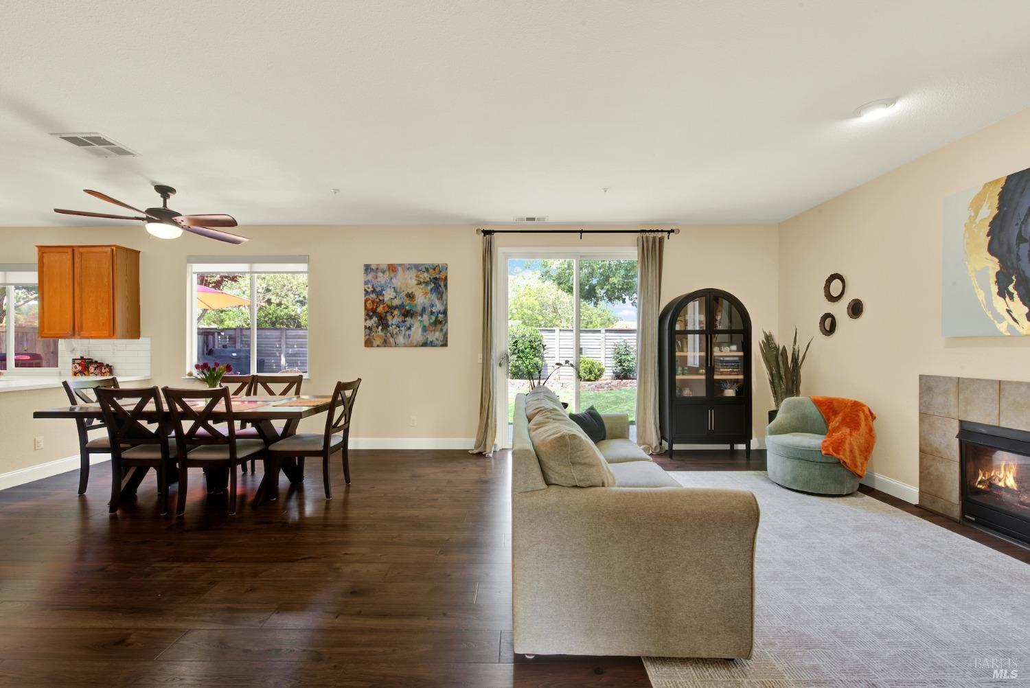 Detail Gallery Image 9 of 66 For 4564 Stillson St, Napa,  CA 94558 - 3 Beds | 2/1 Baths