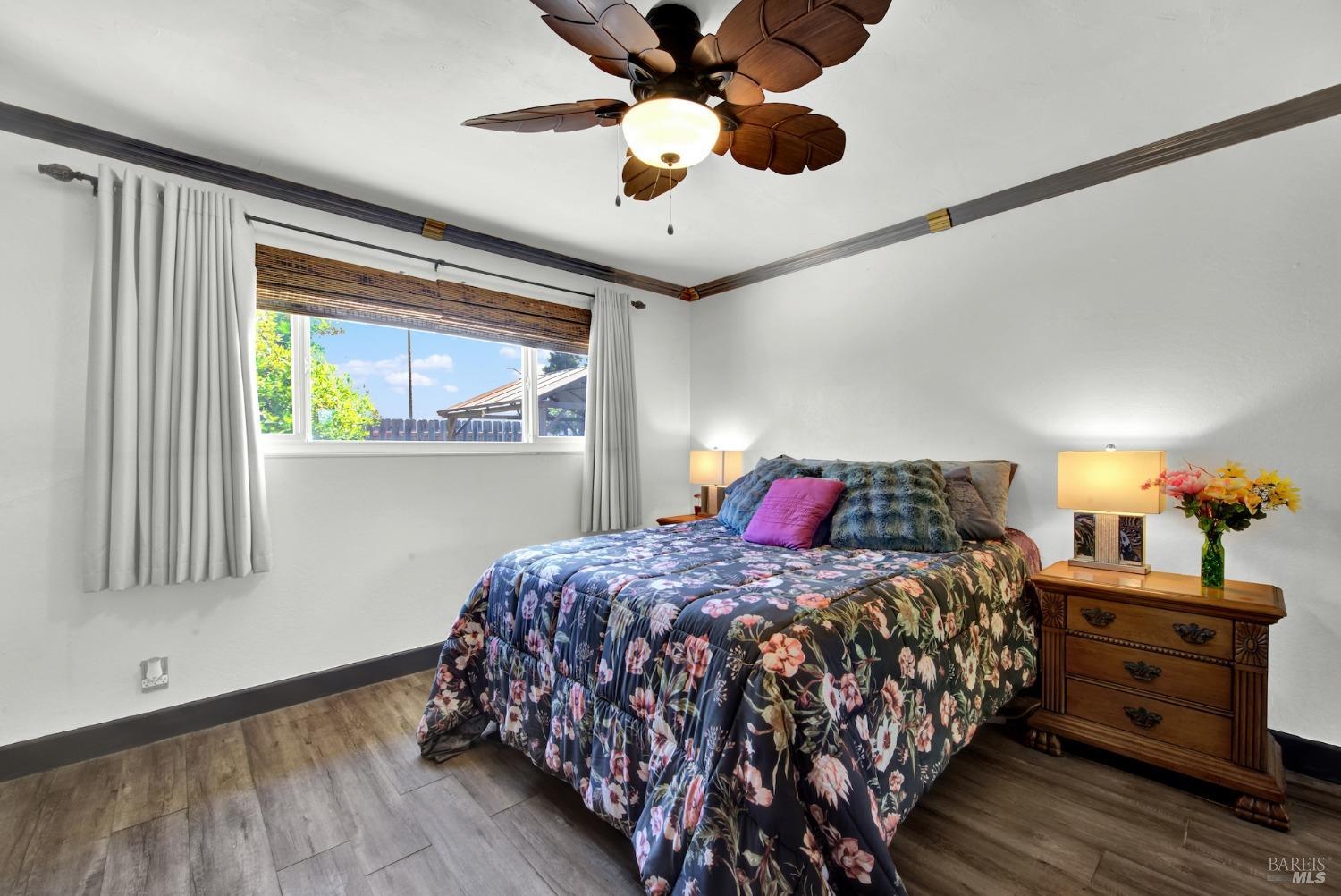 Detail Gallery Image 36 of 60 For 1199 Creekside Dr, Vacaville,  CA 95687 - 4 Beds | 2 Baths