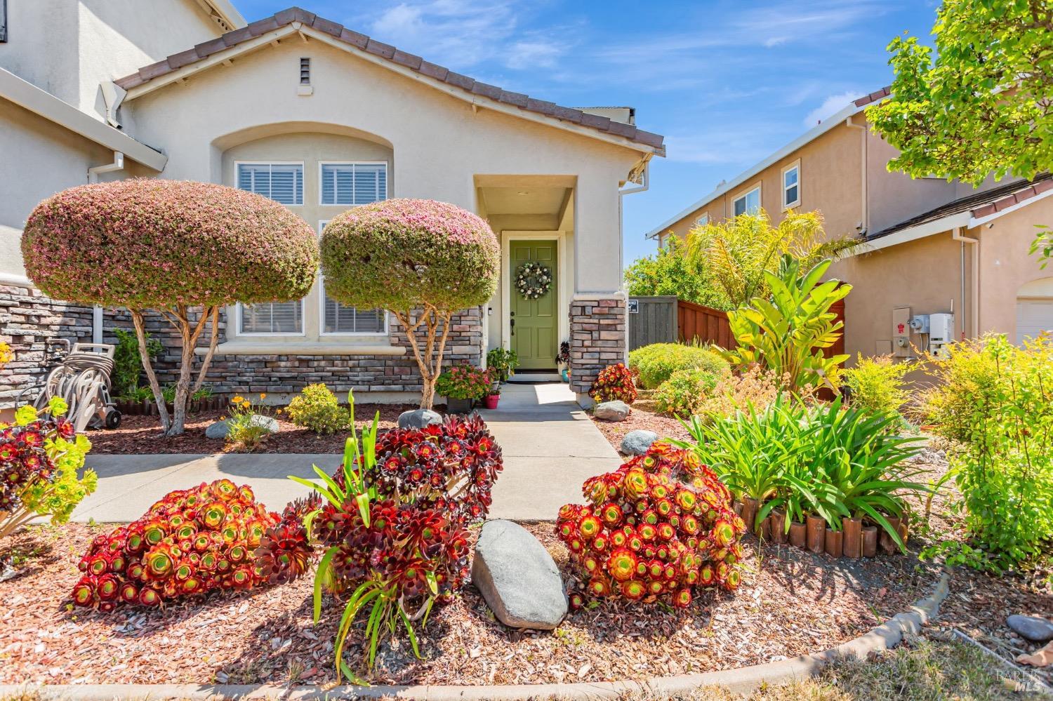 Detail Gallery Image 4 of 47 For 3264 Terrace Beach Dr, Vallejo,  CA 94591 - 4 Beds | 3 Baths