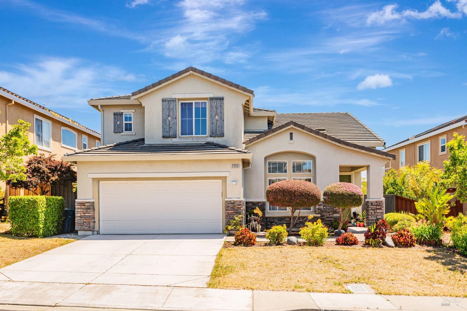 Detail Gallery Image 1 of 47 For 3264 Terrace Beach Dr, Vallejo,  CA 94591 - 4 Beds | 3 Baths