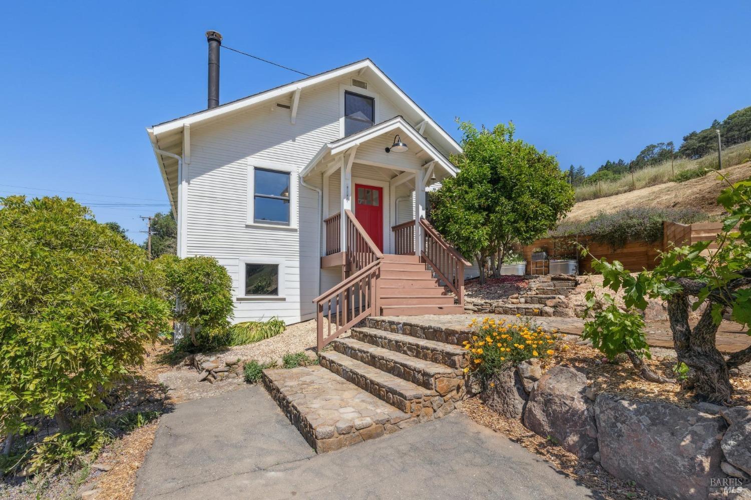Detail Gallery Image 8 of 33 For 7129 Bennett Valley Rd, Santa Rosa,  CA 95404 - 3 Beds | 2 Baths