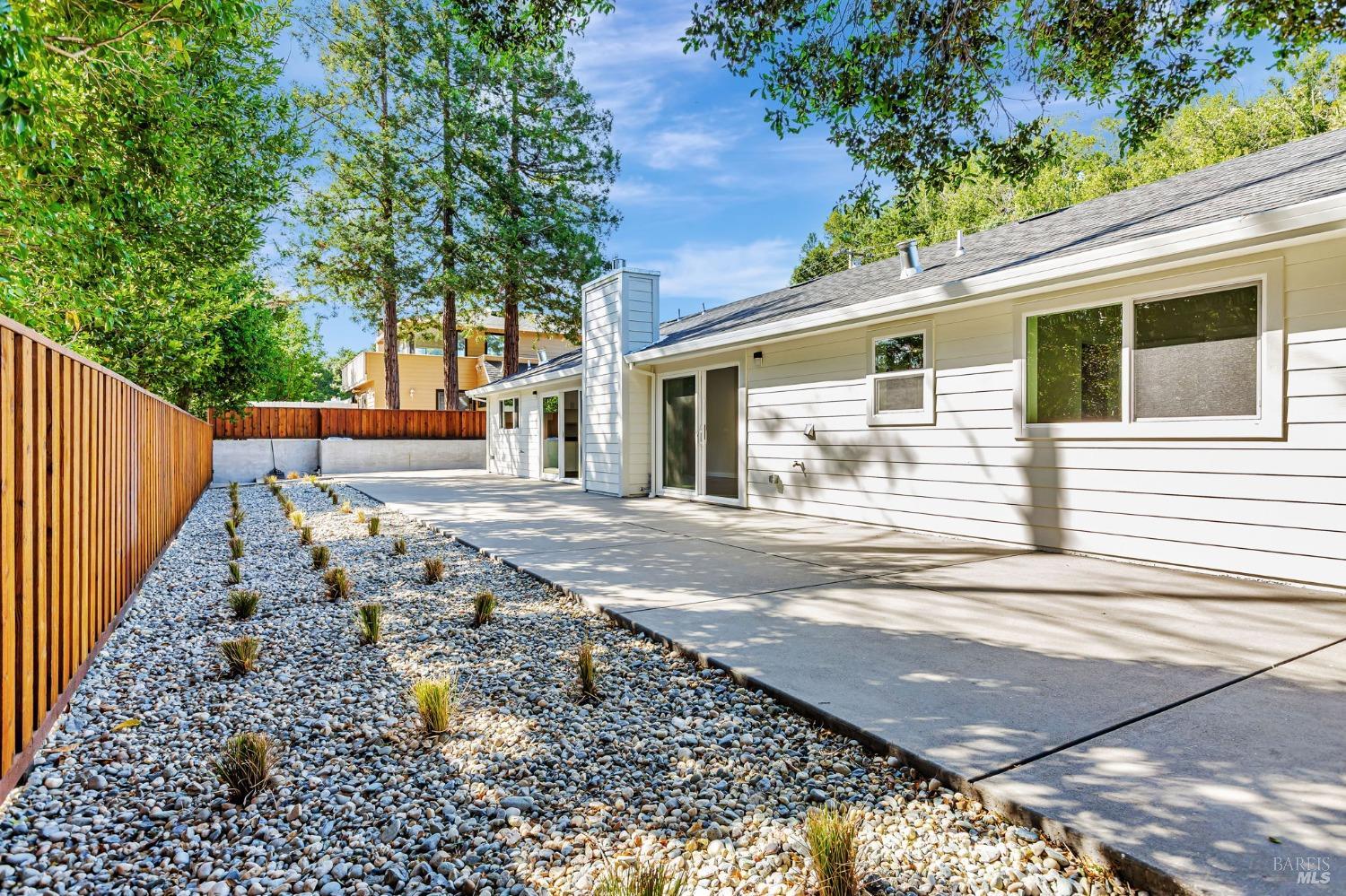 Detail Gallery Image 40 of 45 For 140 Lobo Vista Unkn, Novato,  CA 94947 - 3 Beds | 2/1 Baths