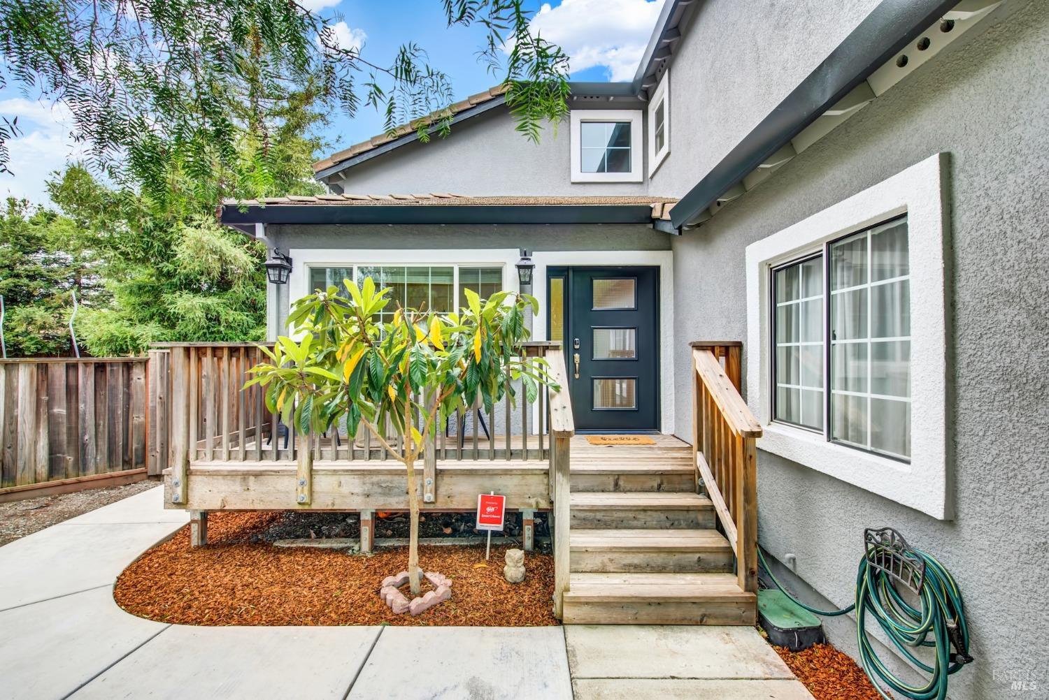 Detail Gallery Image 6 of 85 For 5191 Antiquity Ct, Fairfield,  CA 94534 - 5 Beds | 3 Baths