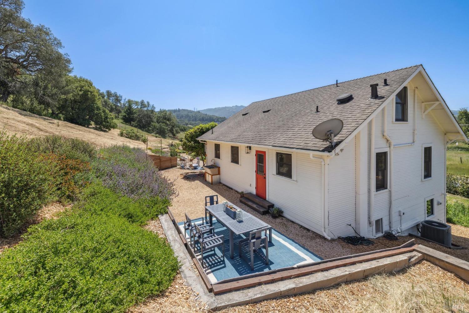 Detail Gallery Image 30 of 33 For 7129 Bennett Valley Rd, Santa Rosa,  CA 95404 - 3 Beds | 2 Baths