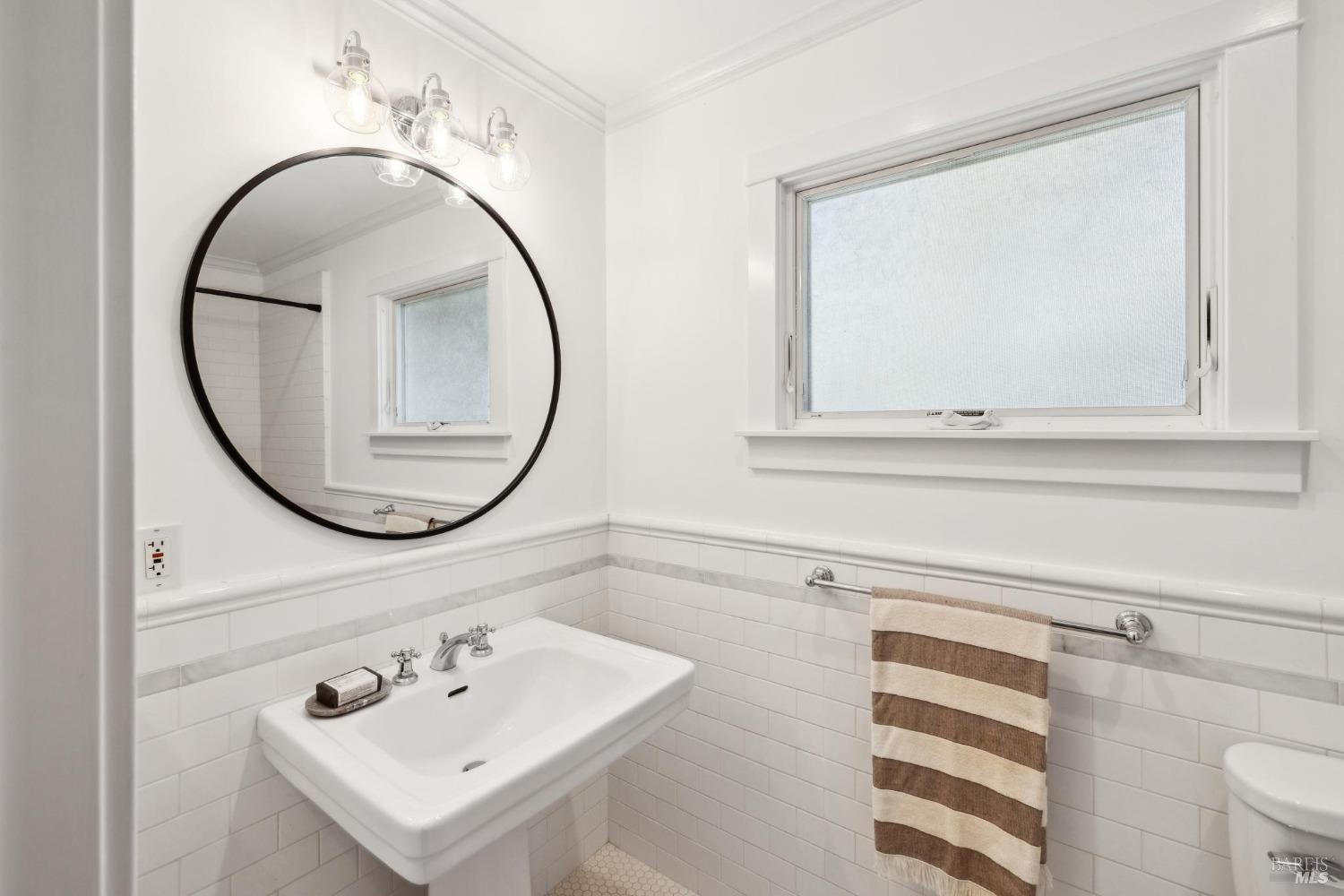Detail Gallery Image 17 of 27 For 26 Flying Cloud Crse, Corte Madera,  CA 94925 - 3 Beds | 2 Baths